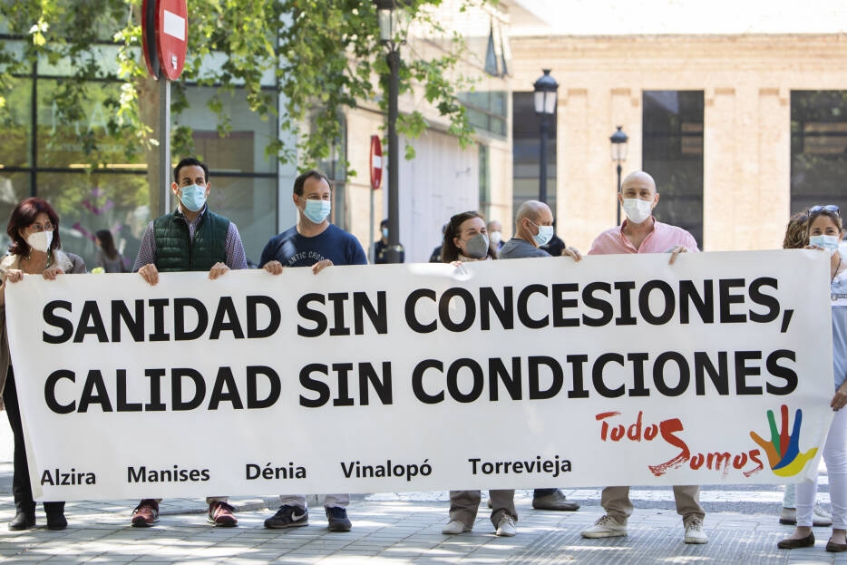 Los radiólogos se concentran de nuevo para exigir la gestión de las resonancias