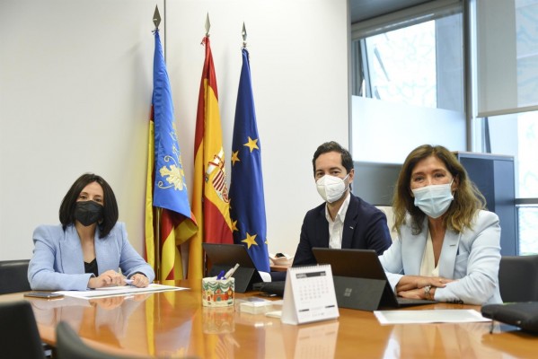 Greenalia prevé instalar dos plantas fotovoltaicas de 50 MW en Monforte y Salinas
