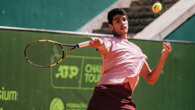Alcaraz se planta en Roland Garros tras una nueva exhibición y encadena ocho triunfos