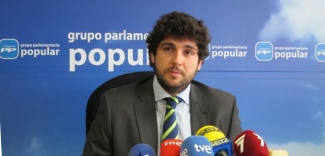 Fernando López Miras, de 33 años, candidato del PP a la Presidencia de Murcia