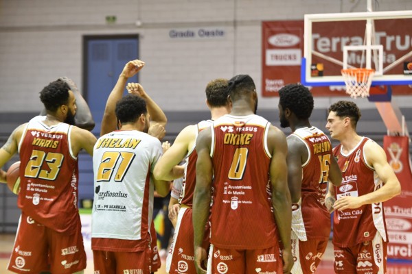El Murcia busca las semifinales en Granada con 