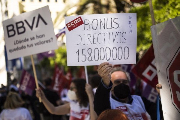 CCOO exige a BBVA una mejora de las condiciones económicas para llegar a un acuerdo sobre el ERE