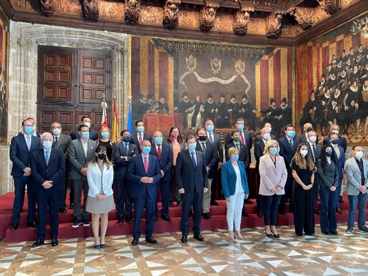Más de 50.000 trabajadores serán vacunados directamente por sus empresas en la Comunitat Valenciana