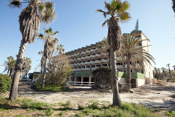 Así será el resort de TM en el Sidi: dos torres blancas de 10 plantas curvadas y orientadas al mar    