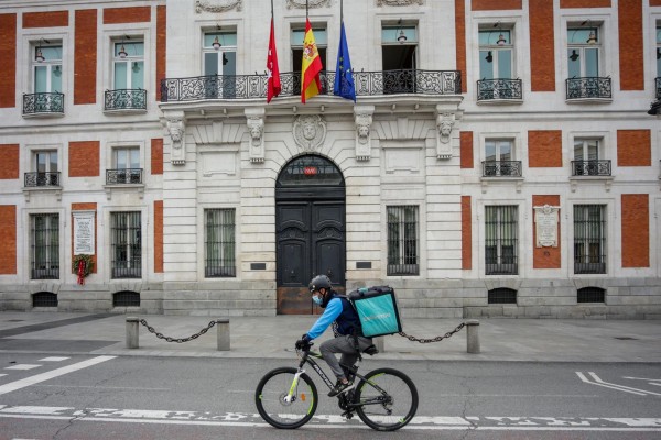El Tribunal Supremo avala que 532 'riders' de Deliveroo son asalariados