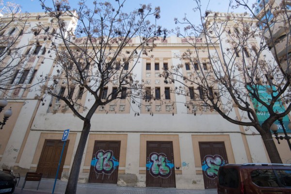 Pacto político para abrir el catálogo de protecciones de Alicante a más edificios, esculturas o pinturas