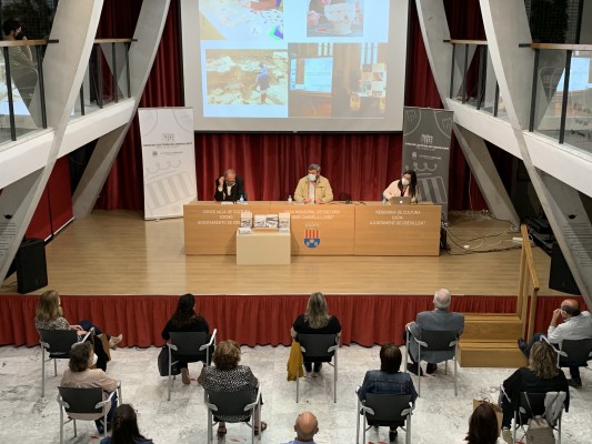 Crevillent publica la quinta edición de su revista: 'Crevillent, la etnografía de un pueblo'