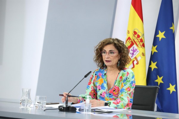 El Gobierno aprueba un tramo de 15.000 millones de avales ICO destinados a la inversión