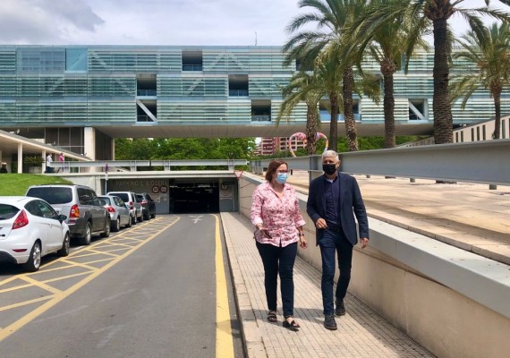 Cs alerta de que el PP de Benidorm quiere suspender la rebaja de precios del parking de L'Aigüera