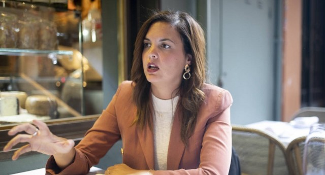 Sandra Gómez: 