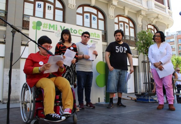 Plena inclusión celebra que miles de españoles con discapacidad 