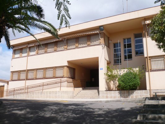 Crevillent inicia el martes la matriculación para el curso 2021-22 en Educación Infantil y Primaria
