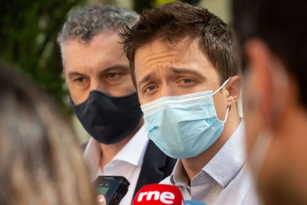 Errejón, en Murcia, presume de que la 'ola verde de Madrid' levanta un 20% la afiliación a Más Región
