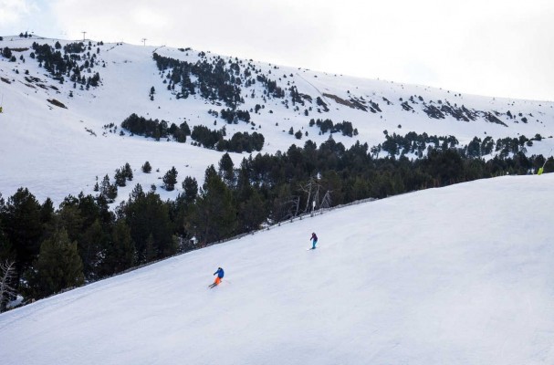 Grandvalira se prepara para vivir un fin de semana de velocidad con la Copa del Mundo de KL y el 90% del dominio abierto