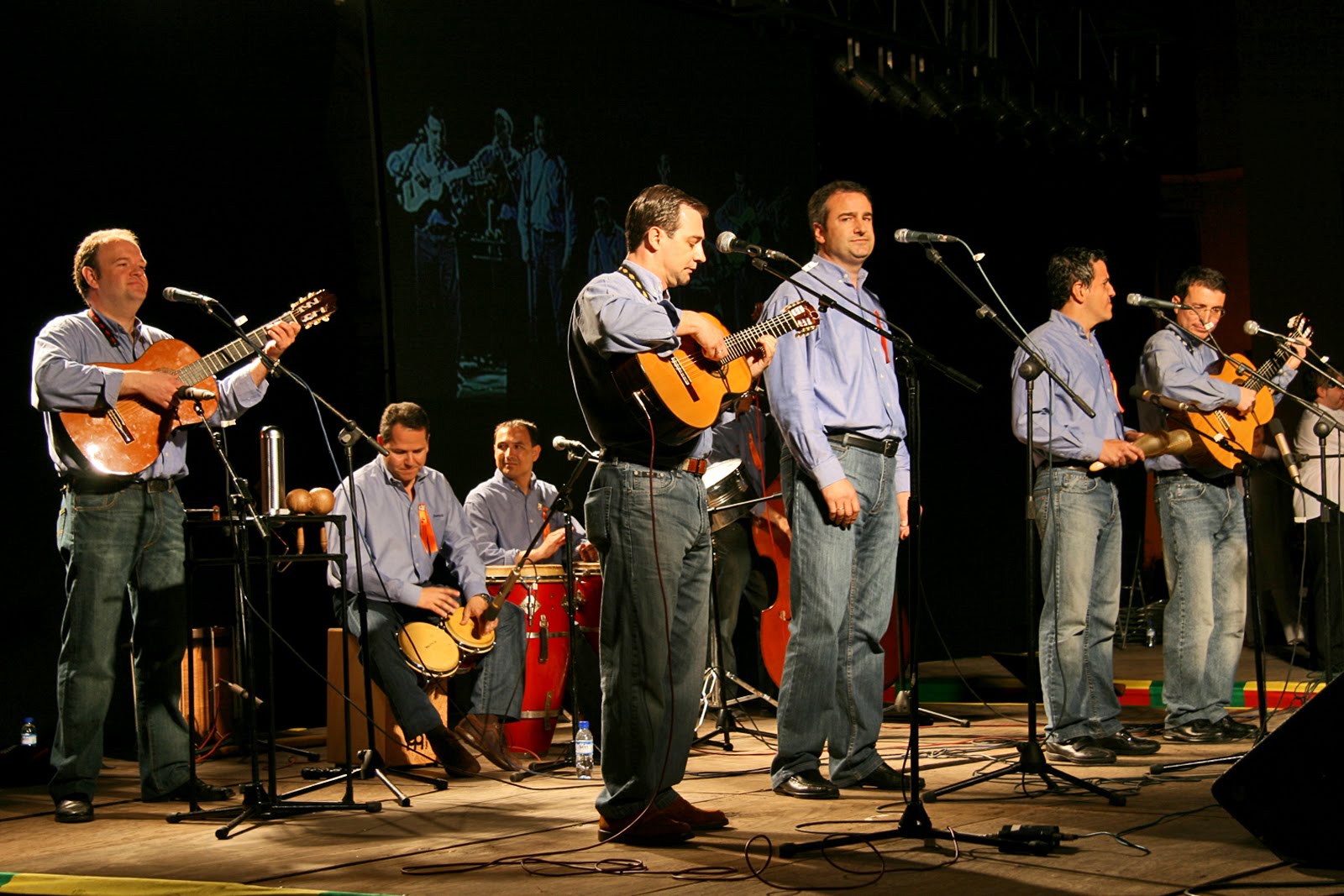 Castelló recupera la Festa de la Rosa con un concierto en la plaza Mayor el 29 de mayo
