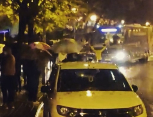 Lágrimas y pérdida de papeles por parte de alguno