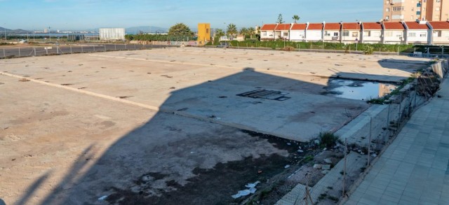 Vía libre al 'supercentro' comercial en las Dunas de Cabo de Palos