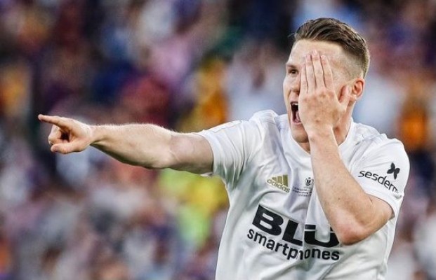 El club dice adiós a Gameiro, Mangala y los tres cedidos 