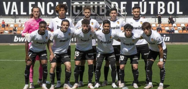 Punto y final a una temporada para olvidar en el Mestalla 