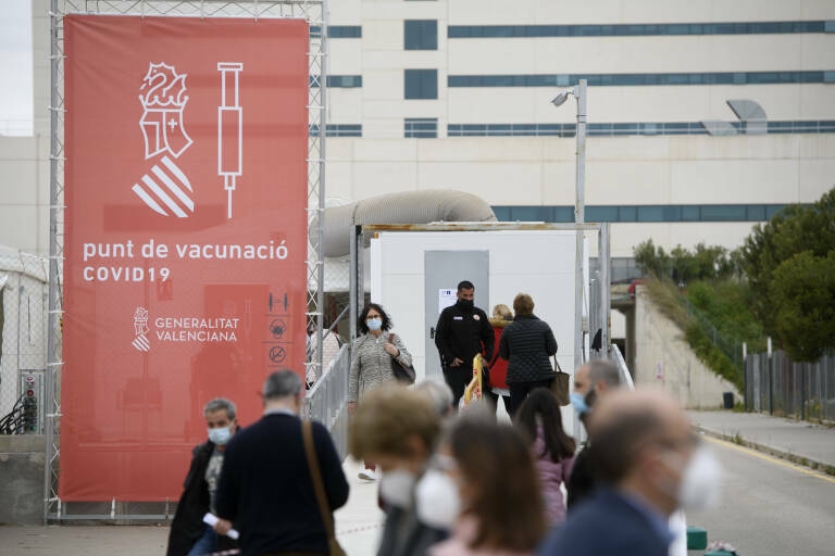 La cuarta ola que nunca llegó