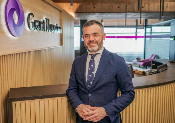 Grant Thornton ficha al ex alto cargo del Consell José Díez para dirigir su área de derecho público
