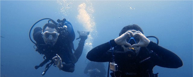 El buceo de Cabo de Palos espera que el mar vuelva a 'brillar' tras el fin del estado de alarma