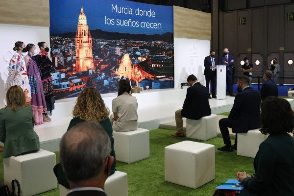 Murcia lleva su huerta a Fitur y se reivindica como Destino Turístico Inteligente