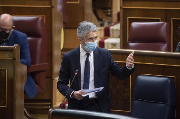 Marlaska cifra en 30 los migrantes que han entrado en Melilla y dice que serán localizados 
