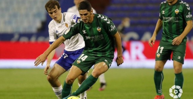 El Real Zaragoza traspasa su sufrimiento al Castellón