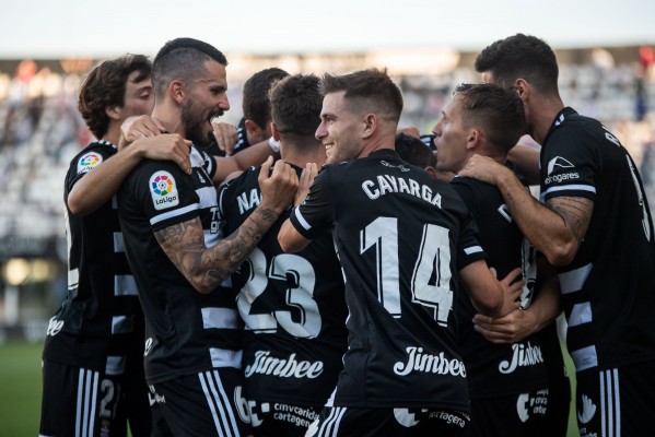 El Efesé sella la salvación sin jugar en Zaragoza