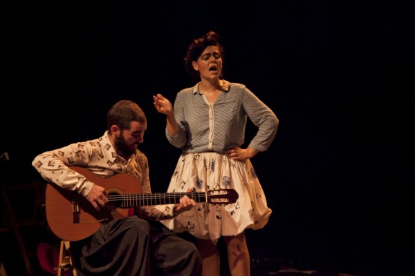 Teatro delirante, el clown y música tradicional valenciana en el 'El fandango de Marx'