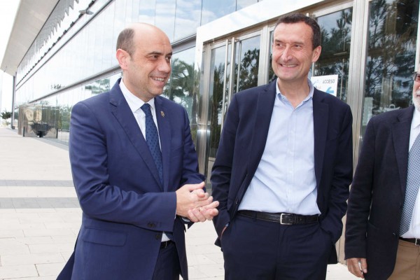 Los alcaldes de Alicante y Elche firmarán un pacto para reclamar inversiones al unísono