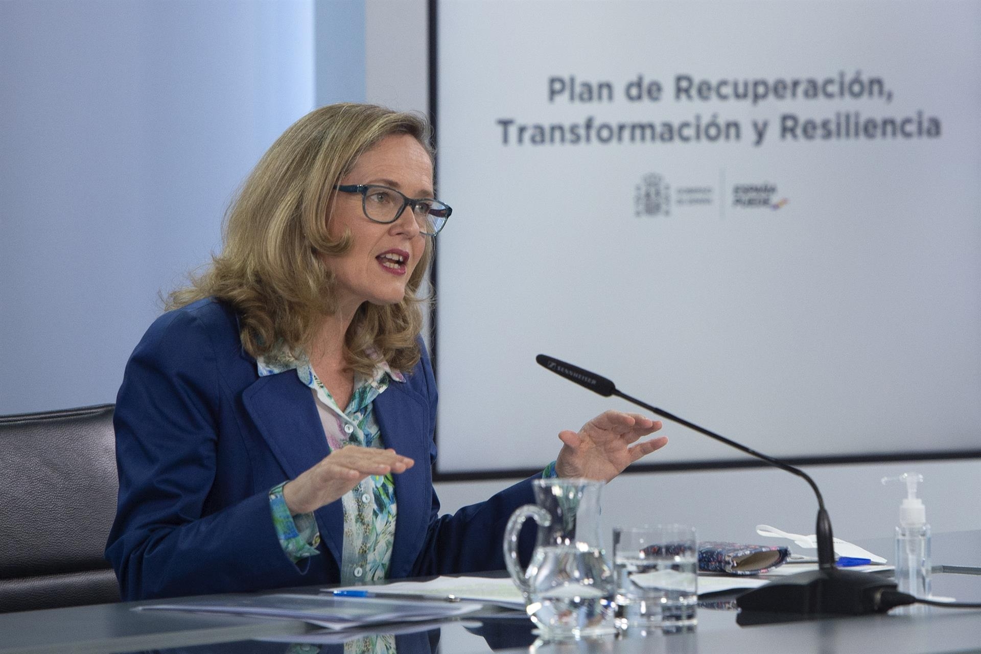 El Panel de Funcas rebaja una décima la previsión de crecimiento del PIB para 2021, hasta el 5,8%