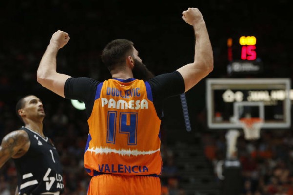Dubljevic, máximo reboteador del Valencia en ACB en su partido 300 en la Liga
