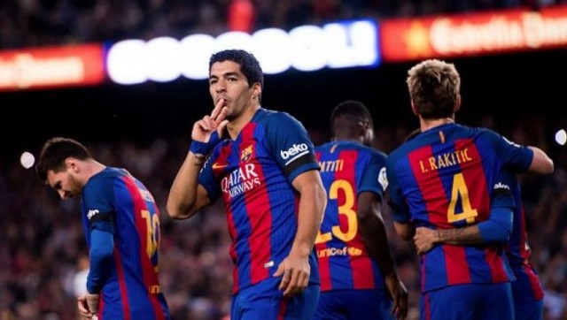 El Barça ahonda en la crisis sevillista con un gran partido