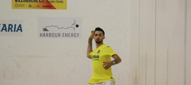  El Tamborí: Minut i marcador al trinquet