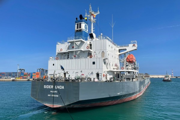 Retienen un buque en el puerto de Castellón con nueve positivos de coronavirus a bordo