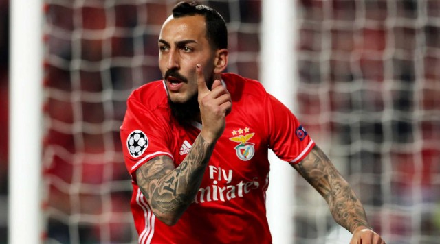El Valencia espió esta semana a Mitroglou