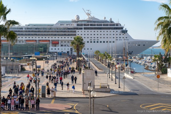 Cartagena se ‘cuela’ en la ruta del gran crucero Mein Schiff 2 para puertos nacionales en junio