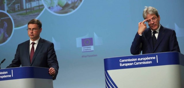 Bruselas reaviva sus planes para conseguir que las multinacionales paguen más impuestos