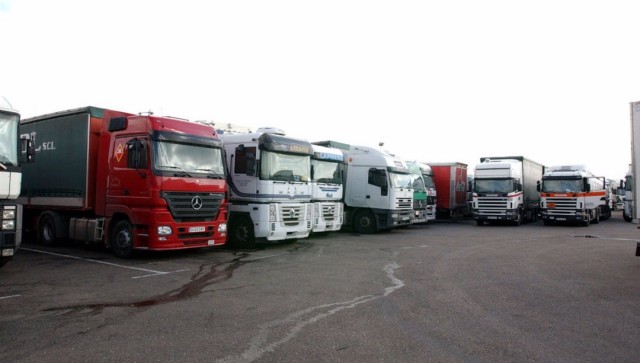 Los transportistas valencianos rechazan el pago por el uso de autovías 