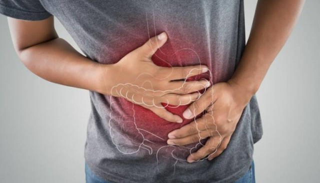 Una veintena de comercios de Sant Joan abre sus baños a personas con enfermedades del intestino