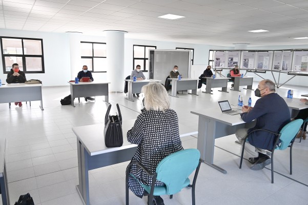Ascer une el alza salarial a eliminar la antigüedad y pluses y el convenio entra en punto muerto