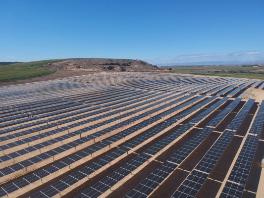 Solaria se fortalece en Portugal con la puesta en marcha de cuatro plantas fotovoltaicas