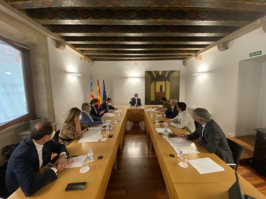 Hosbec asegura que el Plan Resistir+ perjudica a los grupos y cadenas hoteleras