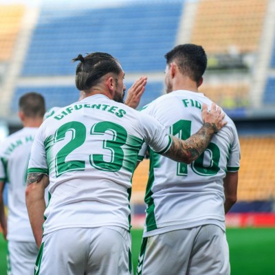 El Elche-Athletic contará con 5.000 aficionados en el Martínez Valero