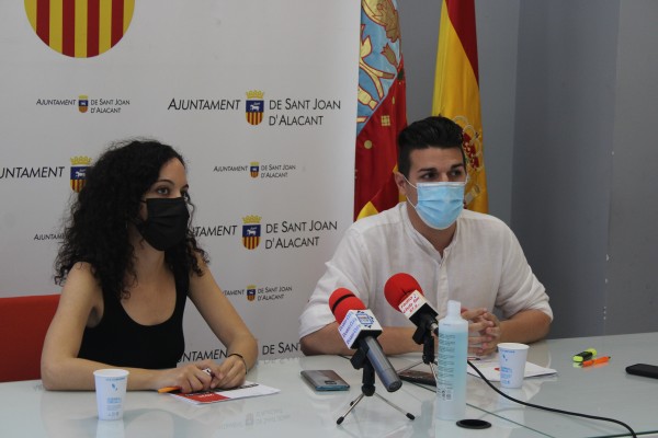 Comercios de Sant Joan sugieren que la campaña de bonos al consumo sea en verano y no en Navidad
