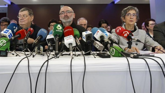 La Audiencia Nacional investigará el arsenal de armas que ETA dice que entregará el sábado