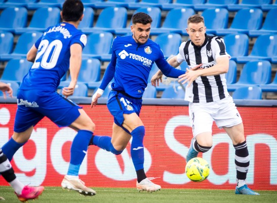 El Levante casi calca la mala racha del inicio de la temporada
