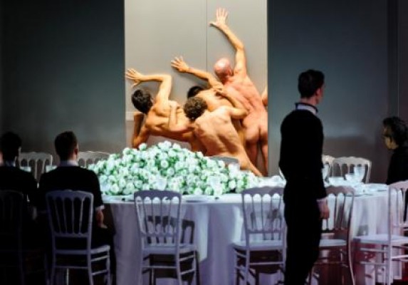 El Premio Nacional de Danza Marcos Morau presenta 'Voronia' en la segunda jornada de Dansa València